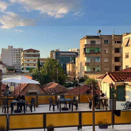 Albergue Cheap & Good By Topo *